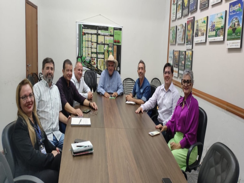 Notícia: ACED participa de reunião no Sindicato Rural para discutir a Rota Bioceânica