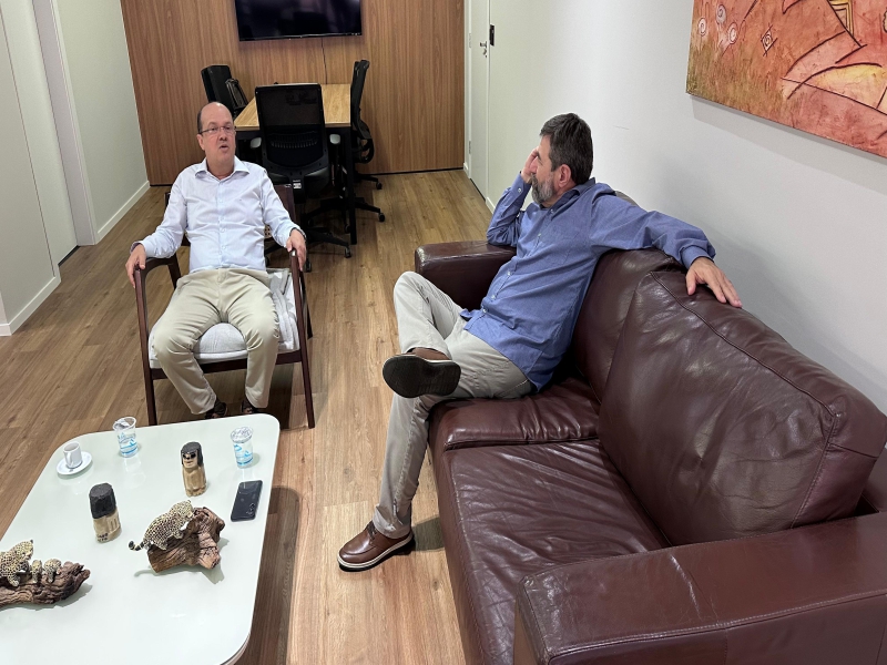 Notícia: Presidente da ACED encaminha demandas do comércio douradense ao governo